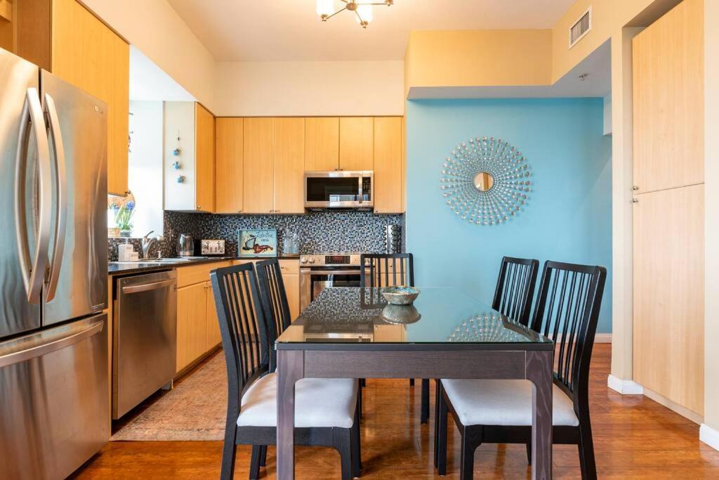 A Corner Unit With Ocean Views From Every Room Long Beach Exteriör bild
