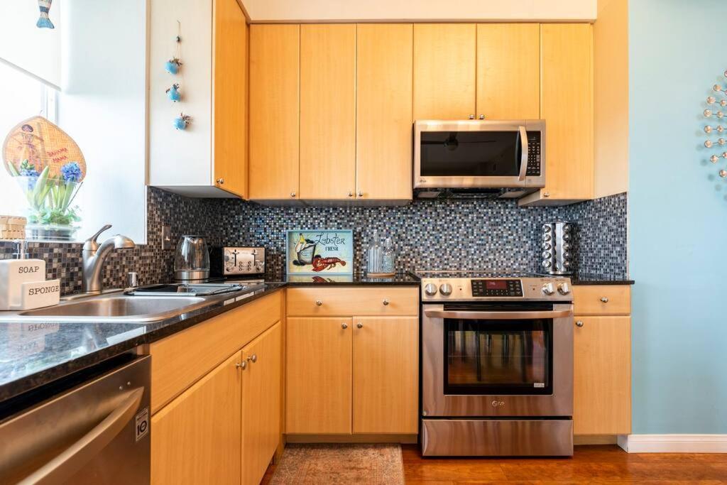 A Corner Unit With Ocean Views From Every Room Long Beach Exteriör bild